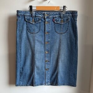 🎉 Levi's Blue Denim Pencil Skirt